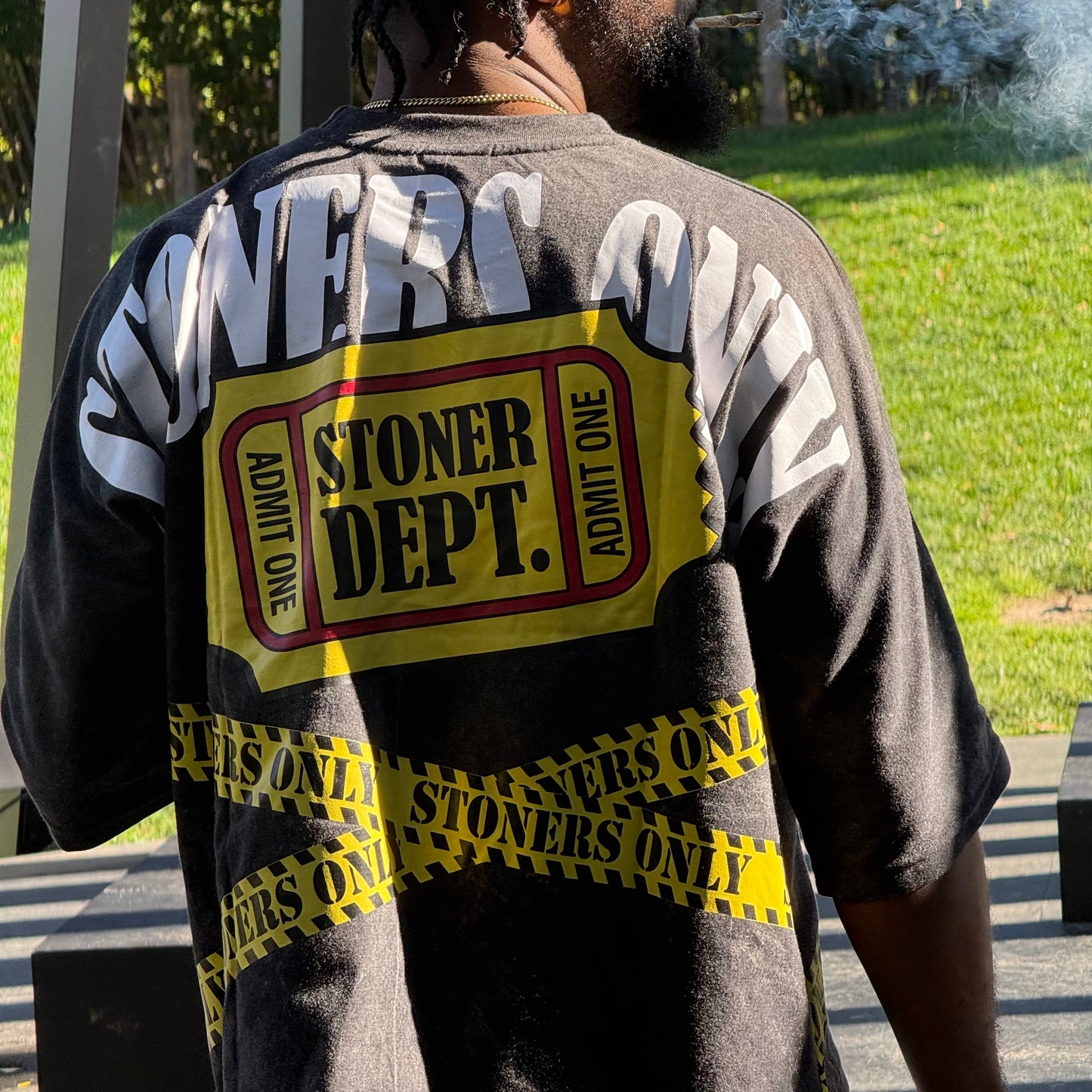 Kaution: Stoners Only Tee